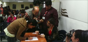 estudiantes de derecho de la Universidad de Holguín en Comisión Electoral