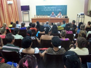 Reunión-Universidad de Holguín