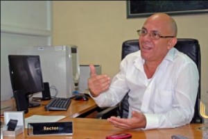 rector-universidad de holguin