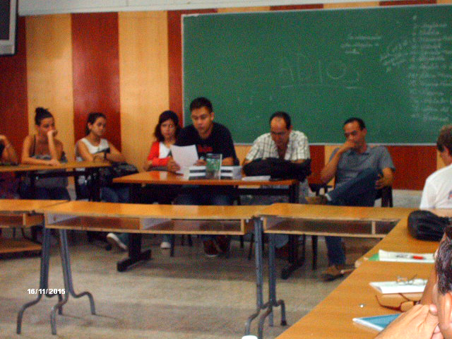 Presentación de "Aviones en la madrugada", la más reciente entrega del escritor Juan Siam, acreedora del Premio de Novela Guillermo Vidal 2013. Desarrollado en la Sede "Celia Sánchez Manduley", el 17 de noviembre de 2015. UHO FOTO/Yusmel Pérez