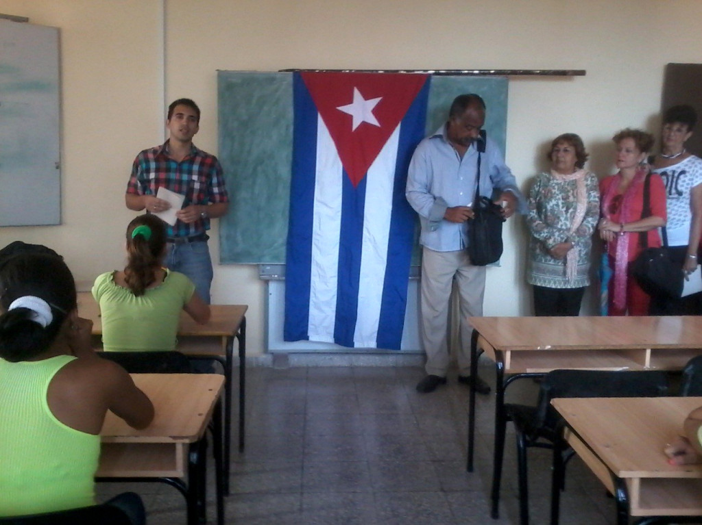 Primer Examen de la Dignidad solicitado por la brigada de primer año de la  carrera Ciencias de la Información, en la asignatura Lógica Matemática. Desarrollado en sede Oscar Lucero Moya, el 25 de noviembre de 2015. UHO FOTO/María Eugenia Aguilera Rodríguez