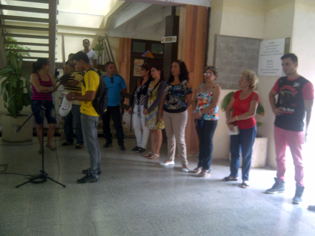 La Facultad de Ciencias Económicas y Administración (FACCEA) realizó la apertura oficial, este lunes, a sus Juegos Deportivos. Desarrollado en la Sede "Oscar Lucero Moya" el 09 de noviembre de 2015. UHO FOTO/Daniurka Parra Rojas