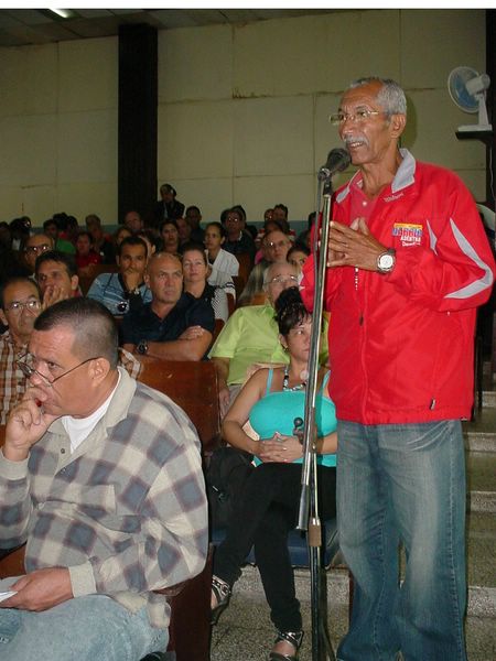 La sede José de la Luz y Caballero sirvió de escenario para desarrollar el primer claustro del presente año. La actividad estuvo presidida por el rector de la institución Dr.C Reynaldo Velázquez Zaldívar, junto a miembros del Consejo de Dirección. Foto: Francisco Rojas