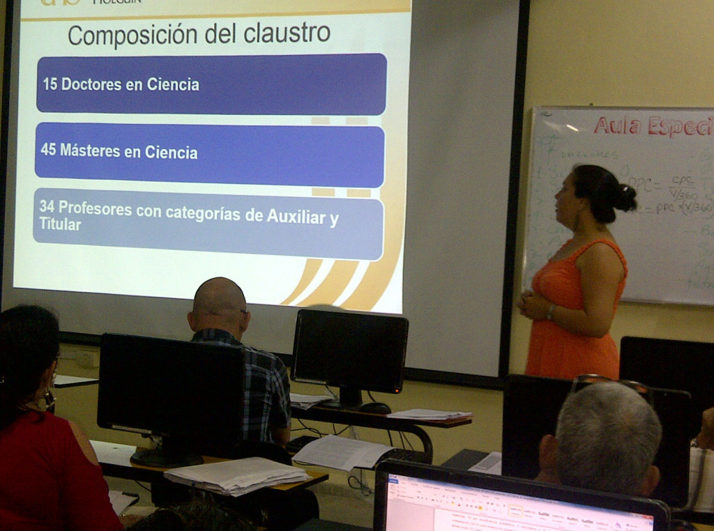 Análisis del Cumplimiento de Objetivos de Trabajo del pasado año y la Proyección de Objetivos para el 2016, presentados por la Dra.C Liudmila Rey Almaguer, decana de la facultad. Desarrollado en la Sede "Oscar Lucero Moya", el 13 de enero de 2016. UHO FOTO/Daniurka Parra Rojas
