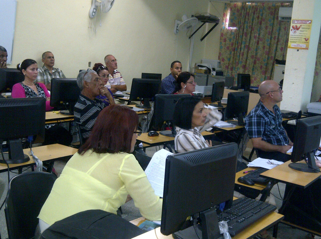 Análisis del Cumplimiento de Objetivos de Trabajo del pasado año y la Proyección de Objetivos para el 2016, presentados por la Dra.C Liudmila Rey Almaguer, decana de la facultad. Desarrollado en la Sede "Oscar Lucero Moya", el 13 de enero de 2016. UHO FOTO/Daniurka Parra Rojas