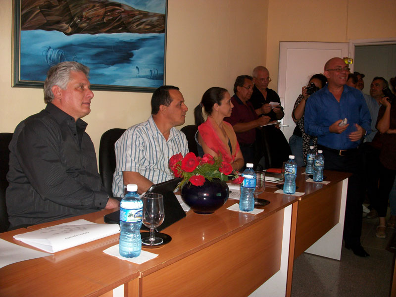Visita de Miguel Díaz-Canel, Primer Vicepresidente de los Consejos de Estado y de Ministros de la República de Cuba, a la Universidad de Holguín. 3 de febrero de 2016. Sede "Celia Sánchez Manduley". UHO FOTO/Luis Ernesto Ruiz Martínez.