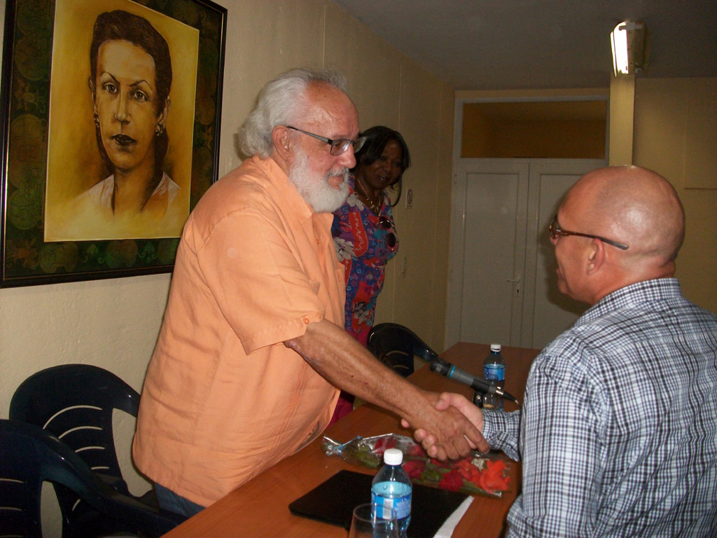 Intercambio de Andrés Goméz, Director de la Revista Areito y Coordinador de la Brigada Antonio Maceo en Estados Unidos, con estudiantes y trabajadores de la Universidad de Holguín. Desarrollado en la Sede Celia Sánchez Manduley el 25 de abril de 2016. UHO FOTO/Luis Ernesto Ruiz Martínez.