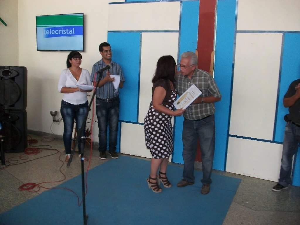 uho-reconoce-telecristal