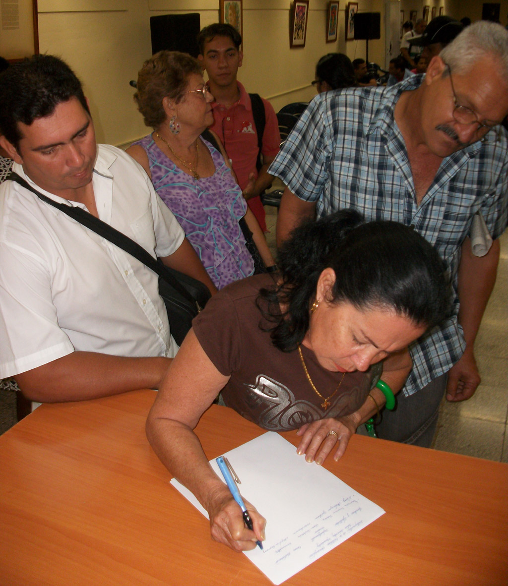 Acto de constitución de la Cátedra Celia Sánchez Manduley efectuado en la sede de igual nombre de la Universidad de Holguín el 10 de mayo de 2016. UHO FOTO/Luis Ernesto Ruiz Martínez.