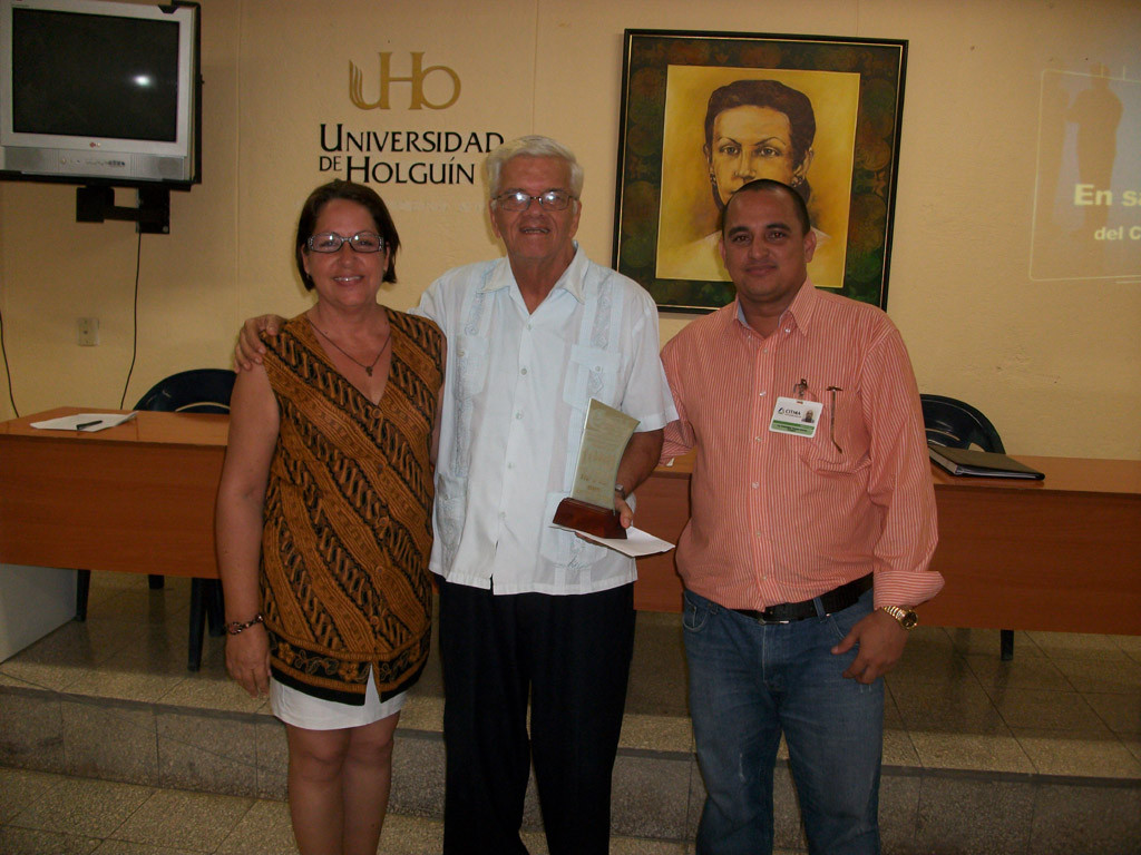 Cierre de primera jornada de la II Conferencia Provincial de Ciencias Sociales y Humanísticas. Efectuada el 24 de mayo de 2016 en la Sede Celia Sánchez Manduley. UHO FOTO/Luis Ernesto Ruiz Martínez.