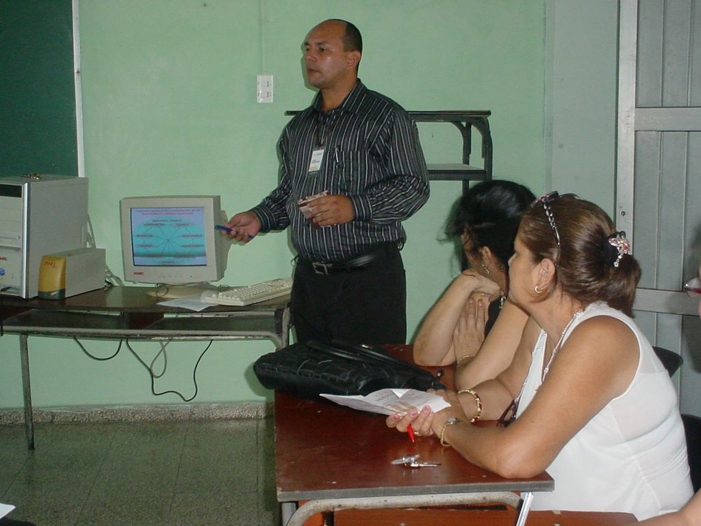 VII Evento Nacional de Formación Laboral e Investigaciones Educativas. Desarrollado en la Sede José de la Luz y Caballero de la Universidad de Holguín los días 11 y 12 de mayo de 2016. UHO-FOTO/Francisco Rojas González.