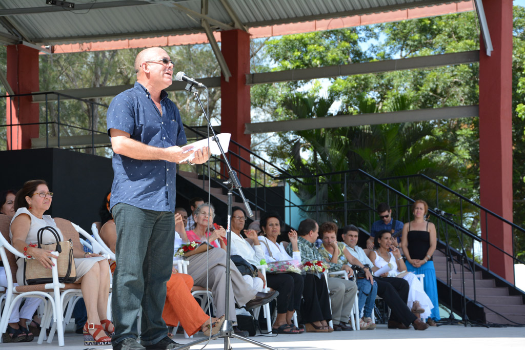 Palabras del Dr.C. Reynaldo Velázquez Zaldívar, Rector de la Universidad de Holguín, durante el acto de cierre del Curso Escolar 2015-2016. Efectuado el 22 de julio de 2016 en el Centro Cultural Bariay de Holguín. UHO FOTO/Luis Ernesto Ruiz Martínez.