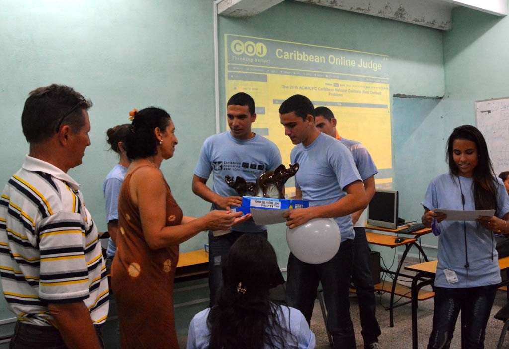 La Universidad de Holguín fue nuevamente sede del Concurso Internacional Universitario ACM de Programación. Foto: Yusmel Pérez.