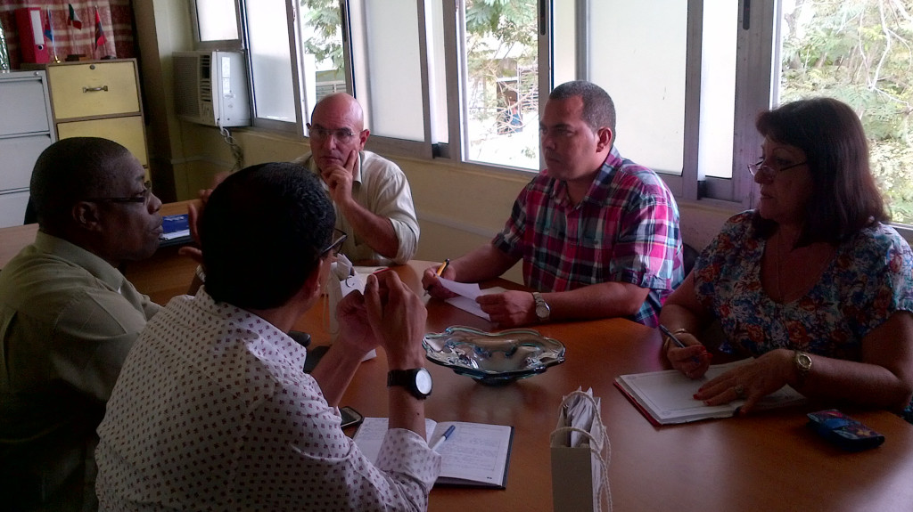 Funcionarios de la Embajada de Angola en Cuba conocieron detalles de la formación de los estudiantes angolanos en el centro. Desarrollado en la sede Oscar Lucero Moya, el 15 de noviembre de 2016-UHO/Foto: Yudith Rojas Tamayo