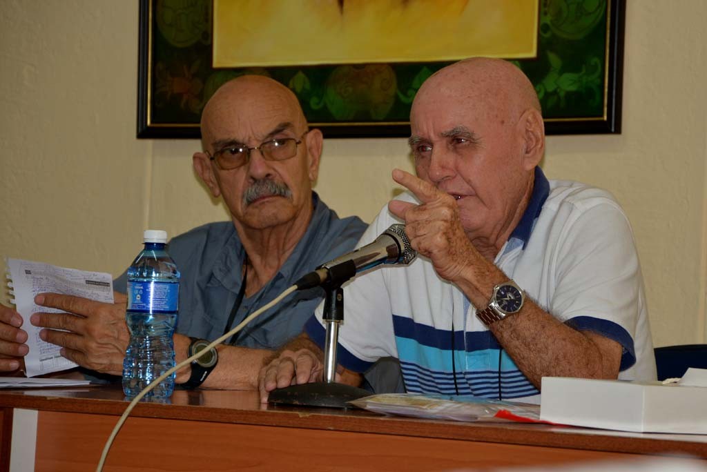 Antonio Moltó, Presidente de la UPEC, y Luis Sexto, Presidente de la Comisión Nacional de ética de esa organización, visitan la Universidad de Holguín. UHO-FOTO/Luis Ernesto Ruiz Martínez-Dircom
