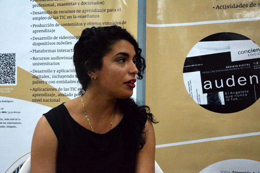 Declaraciones de participantes en el IV Taller Provincial del Proyecto Guerras de Liberación Nacional y Frentes Guerrilleros, efectuado en la Universidad de Holguín el 30 de noviembre de 2016.. UHO FOTO/Luis Ernesto Ruiz Martínez