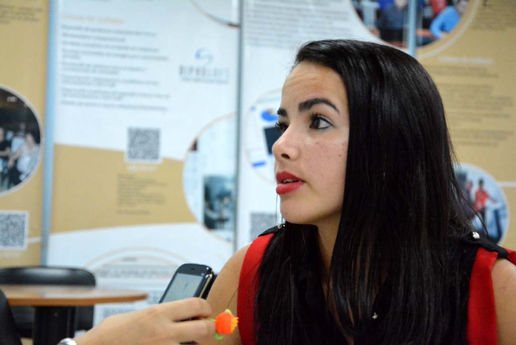Declaraciones de participantes en el IV Taller Provincial del Proyecto Guerras de Liberación Nacional y Frentes Guerrilleros, efectuado en la Universidad de Holguín el 30 de noviembre de 2016.. UHO FOTO/Luis Ernesto Ruiz Martínez