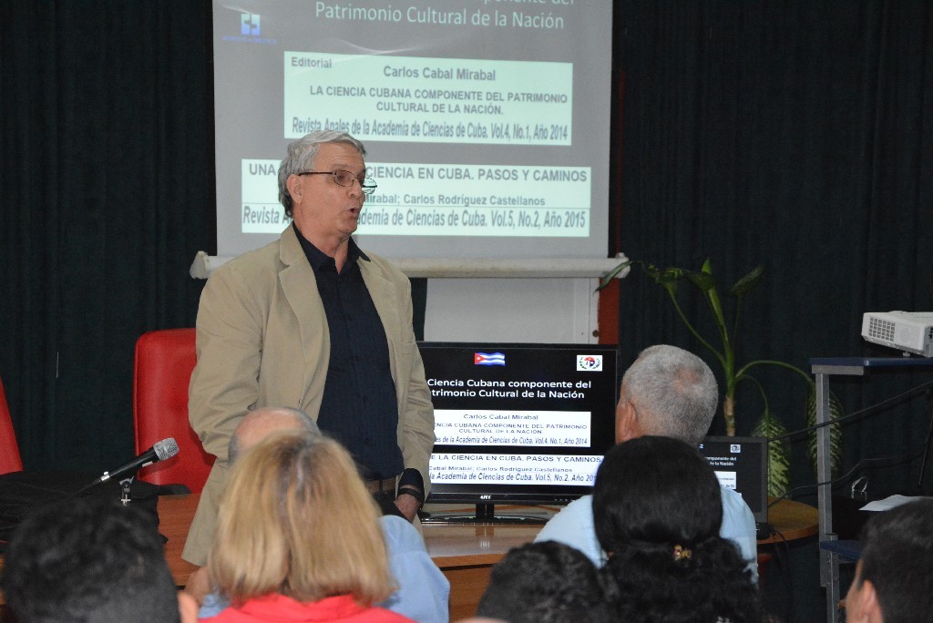Dr. C. Carlos A. Cabal Mirabal, investigador titular del Centro de Ingeniería Genética y Biotecnología. UHO FOTO/Luis Ernesto Ruiz Martínez-DIRCOM.