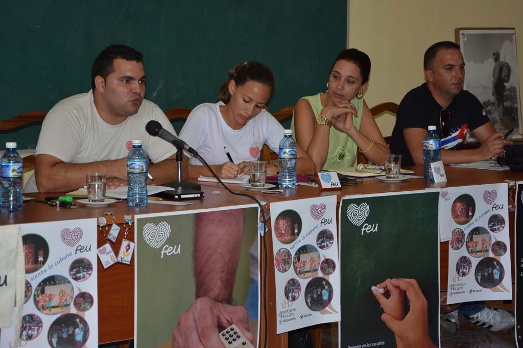 Variadas serán las actividades que se realizarán en todo el país para festejar el aniversario 95 de la FEU. Desarrollado en la sede José de la Luz y Caballero, el 23 de febrero de 2017. Foto: Yudith Rojas Tamayo/UHO