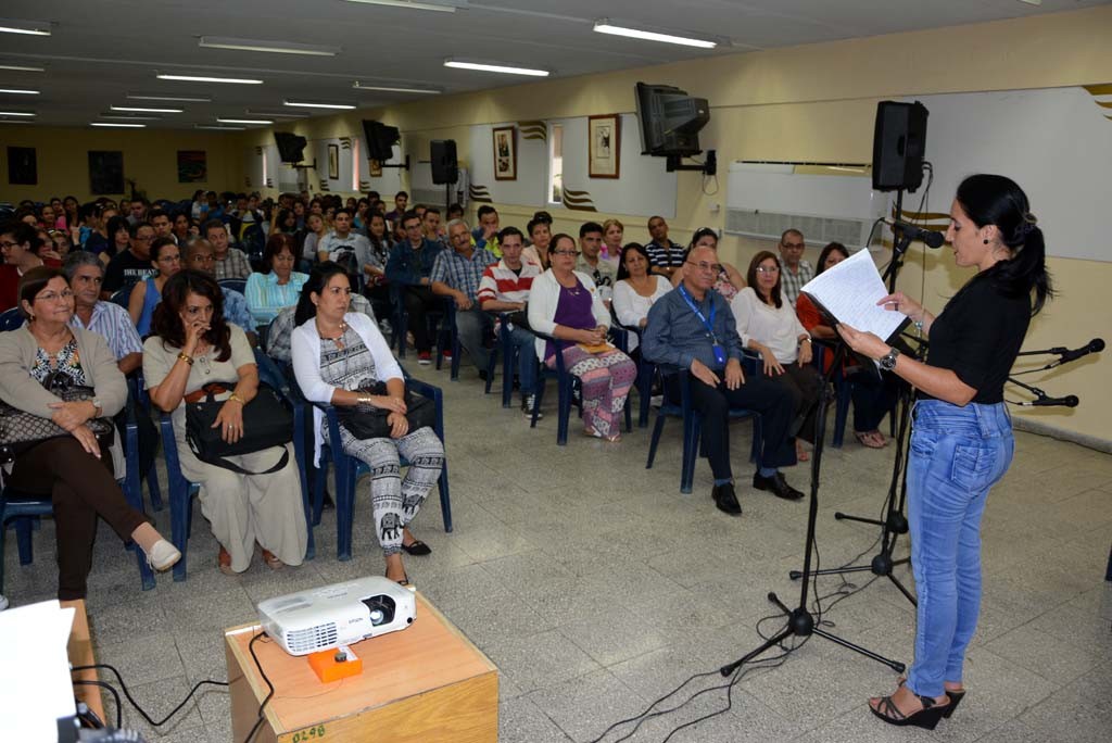 Apertura de la Evaluación Externa de la Carrera Licenciatura en Lengua Inglesa. Efectuada en la sede Celia Sánchez Manduley de la Universidad de Holguín el 20 de marzo de 2017. UHO FOTO/Luis Ernesto Ruiz Martínez