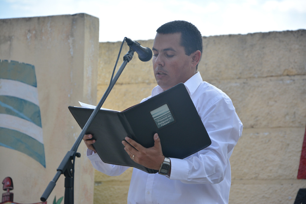 Jornada de Bastión Estudiantil. Palabras de tributo al Comandante en Jefe por el MSc. Víctor Aguilera Nonell, presidente de la Cátedra Honorífica dedicada al estudio de Fidel Castro . Desarrollado en la sede Oscar Lucero Moya, el 23 de noviembre de 2017. UHO FOTO/Yudith Rojas Tamayo
