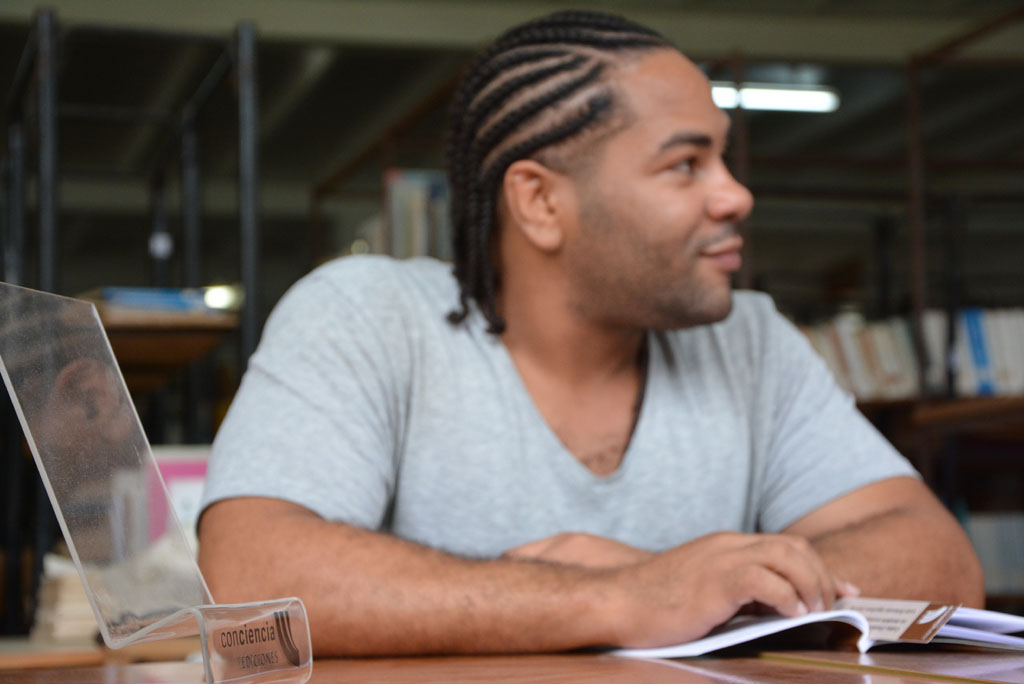 El sello Conciencia Ediciones mantiene un arduo trabajo en la edición de textos universitarios y revistas digitales. Desarrollado en la sede Oscar Lucero Moya, el 16 de enero de 2018-UHO/Foto: Yudith Rojas Tamayo.