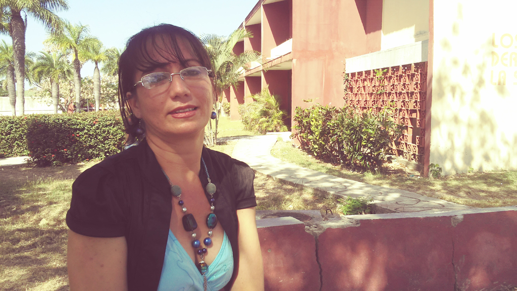 La profesora MSc. Leydiedis Góngora Cruz, es una apasionada de la docencia y la investigación. Foto/Yudith Rojas Tamayo