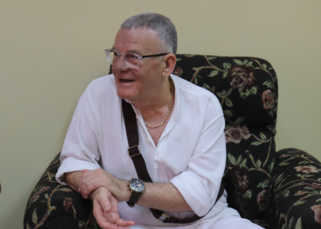 El Maestro Cosme Proenza es el invitado especial del evento Vivencia Oblicua, que desarrolla la carrera de Gestión Cultural para el Desarrollo. Desarrollado en la Sede "Celia Sánchez Manduley", el 10 de abril de 2018. UHO FOTO/Yudith Rojas Tamayo