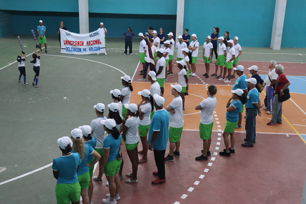 Abanderada delegación holguinera a la competición Universiada 2019 a desarrollarse en Villa Clara. Desarrollado en la sede Manuel Fajardo, el 02 de abril de 2019-UHO/Foto: Yudith Rojas Tamayo