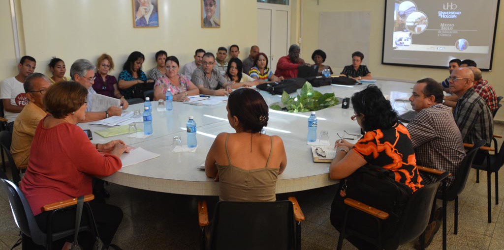 Visita de la Dirección del Ministerio de Educación Superior (MES), encabezada por la Viceministra Dr. C. Aurora Fernández González, a la Universidad de Holguín, con vistas a evaluar condiciones para iniciar curso escolar 2017-2018. Miércoles 30 de agosto de 2017. UHO FOTO/Luis Ernesto Ruiz Martínez.