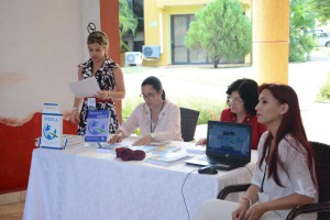 Presentación del libro Memorias de Wefla. UHo FOTO/Torralbas.