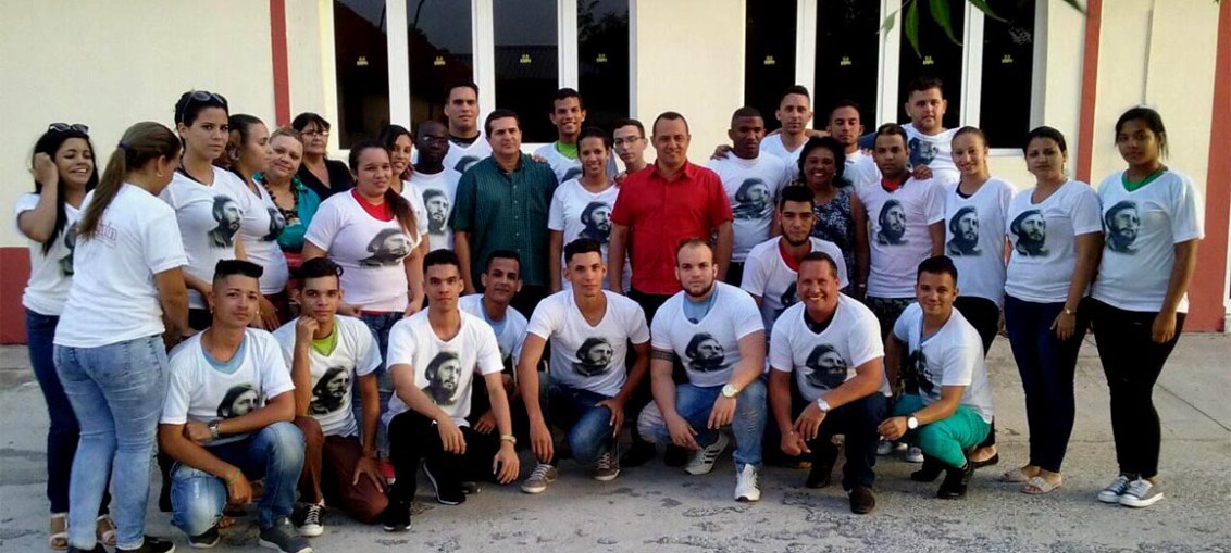 Delegados holguineros sostuvieron intercambios con máximas autoridades del Partido y el Gobierno en Holguín. Foto publicada en Facebook por Yankier Miguel Torres Mulet.