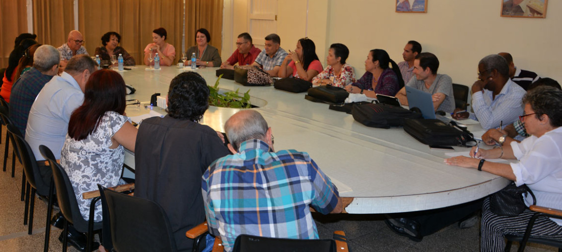 La Dr. C. Isabel Cristina Torres Torres es presentada como nueva Rectora de la Universidad de Holguín, en lugar del Dr. C. Reynaldo Velázquez Zaldívar, promovido a Director General de Pregrado del MES. UHo Foto/Luis Ernesto Ruiz Martínez.