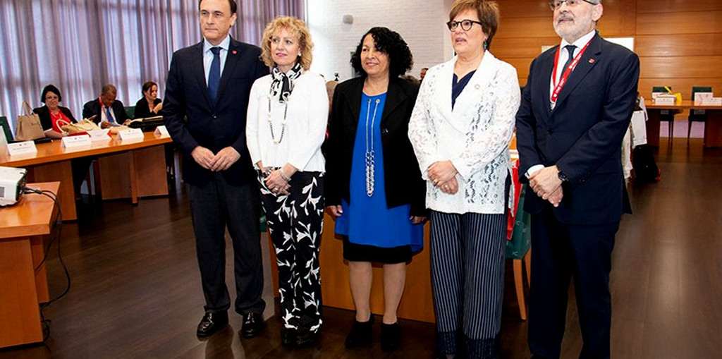 Martha del Carmen Mesa Valenciano, Viceministra Primera del Ministerio de Educación Superior, encabeza la delegación cubana al encuentro. Foto tomada de Twitter.