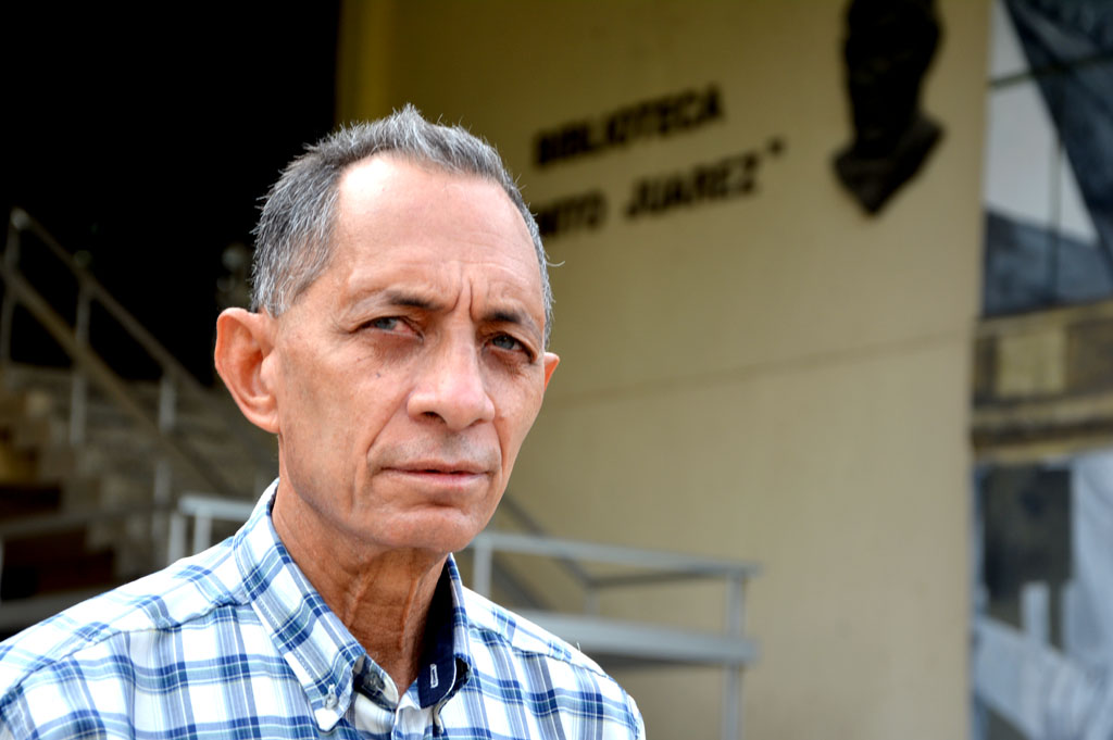 Dr. C. Rigoberto Pastor Sánchez Figueredo, vicedecano de Investigación y Posgrado en la Facultad de Ingeniería, en la Universidad de Holguín. UHo FOTO/ Luis Ernesto Ruiz Martínez