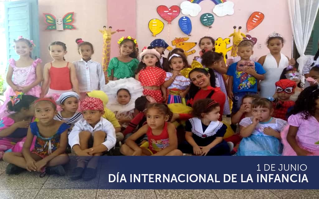 El Día Internacional de la Infancia fue instituido por la Asamblea General de las Naciones Unidas en 1956, consagrado a la fraternidad y a la comprensión entre los niños y las niñas del mundo entero