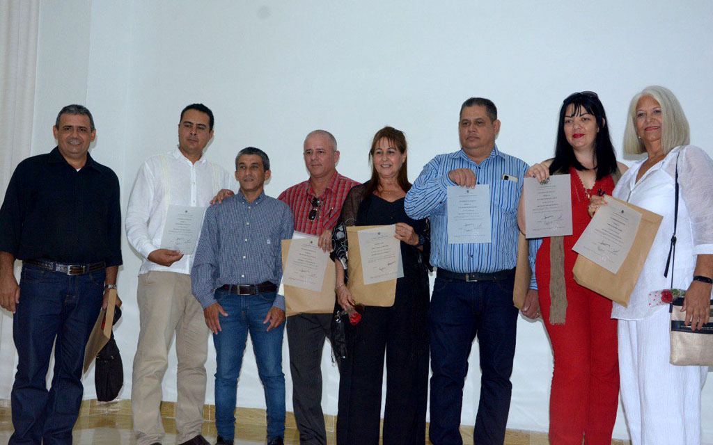 La Universidad de Holguín gradúa 29 nuevos doctores