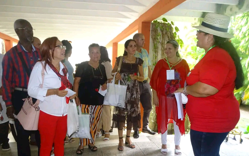 Intercambian en Holguín sobre formación laboral, ciencias de la educación e innovaciones educativas